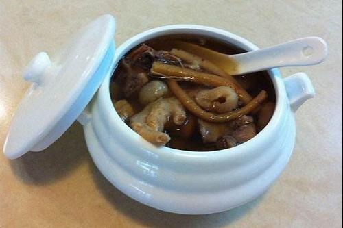 药膳肚包鸡 附滋补药料及调味料配方)送胡椒猪肚鸡技术